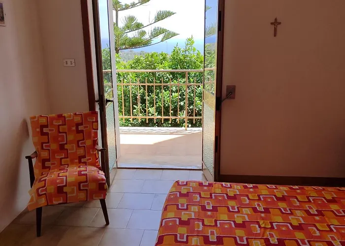 Casa Monticelli Tatil Evi *